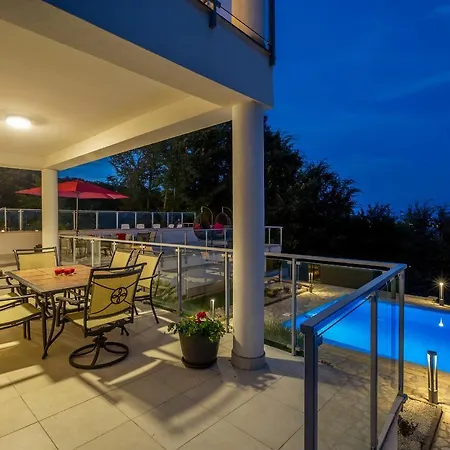 Villa Vila Theodor - Josip